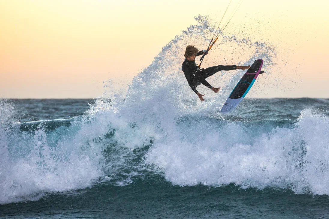 Duotone Whip CSC Waveboard with Fins