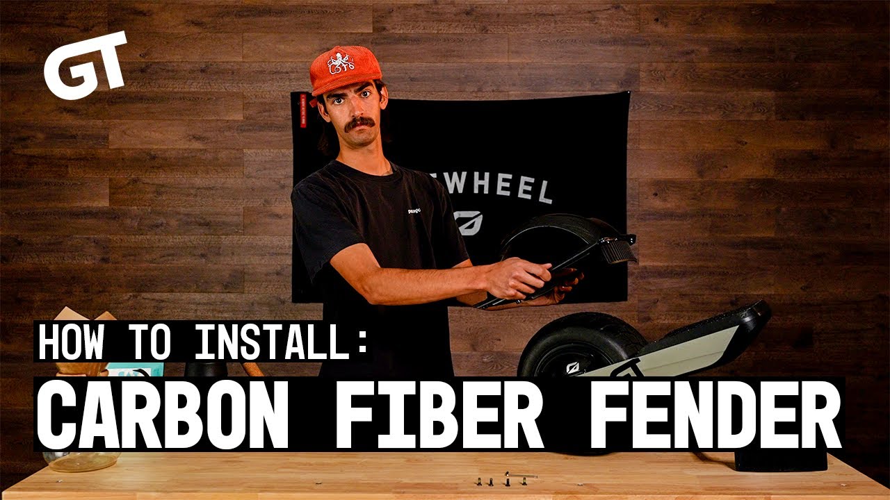 Load video: Onewheel GT Carbon Fiber Fender | Kuwait